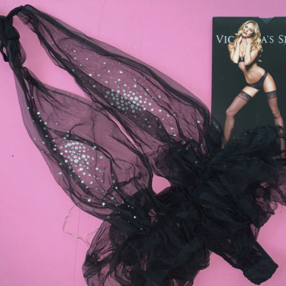 Rare Victoria’s Secret runway series plunging teddy with rhinestones - Picture 4 of 6